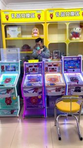 做为今年超火的实体店项目。小白怎么成功开一个弹珠机店并运营好它#弹珠机#弹珠堂#…