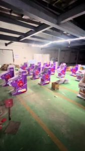 来看看全人工操作的弹珠机工厂是什么样的#弹珠机 #弹珠奇兵 #电玩设备厂家
